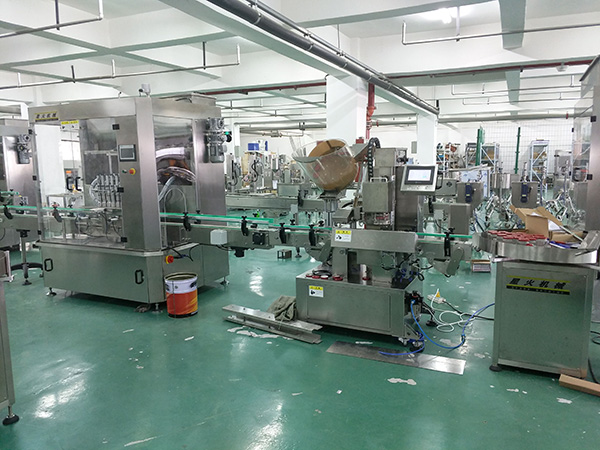 星格年中大促,6頭伺服醬料灌裝機(jī)成為公司主打產(chǎn)(圖1)