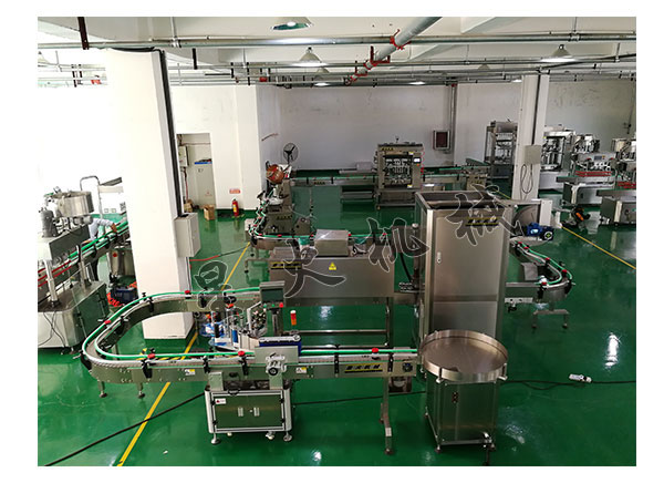 自動化醬料灌裝生產(chǎn)線的性能優(yōu)勢在哪里？(圖1)
