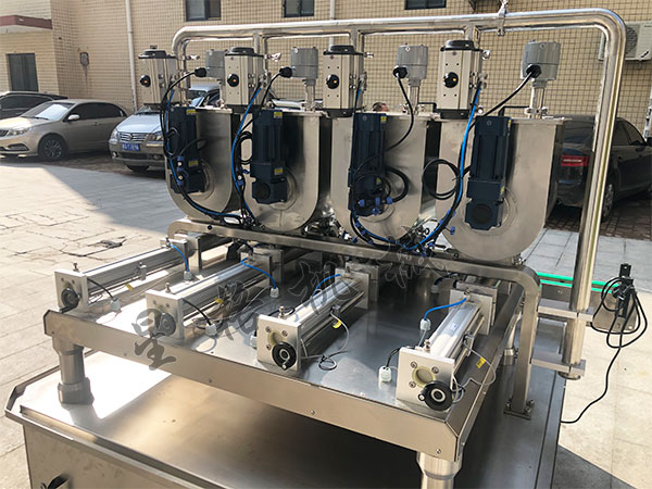 臥式攪拌醬料灌裝生產(chǎn)線有什么特別之處(圖2)