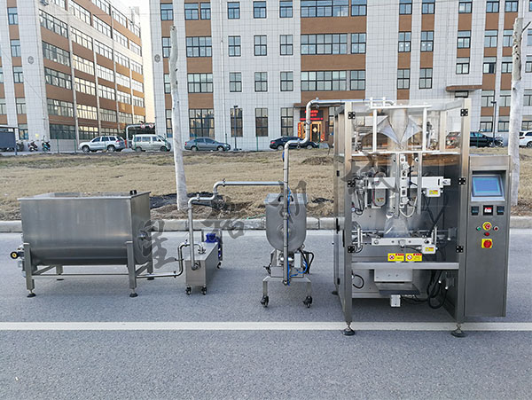 草莓醬料包裝機在食品行業(yè)的重要性(圖1) 草莓醬料包裝機在食品行業(yè)的重要性(圖1)