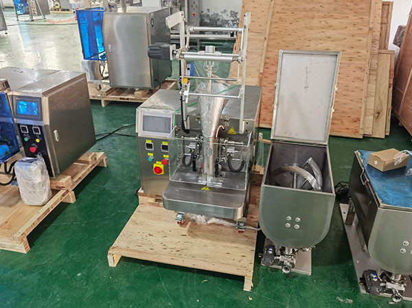 新一代紅油火鍋底料包裝機的幾大優勢(圖1) 新一代紅油火鍋底料包裝機的幾大優勢(圖1)