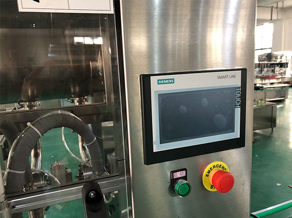 番茄醬料灌裝生產線功能介紹(圖2) 番茄醬料灌裝生產線功能介紹(圖2)