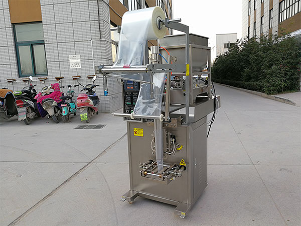 牛肉醬料包裝機設(shè)計合理通用(圖1) 牛肉醬料包裝機設(shè)計合理通用(圖1)