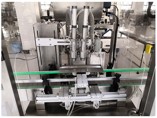 全套剁椒醬料灌裝生產(chǎn)線設備安裝教程(圖2)