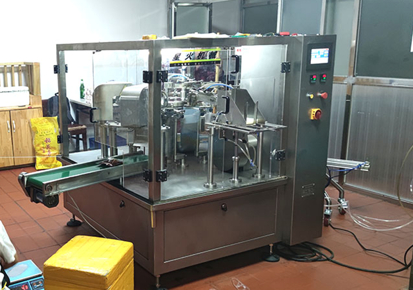 火鍋底料自動(dòng)化醬料包裝機(jī)多樣化發(fā)展,提高經(jīng)濟(jì)效益(圖2) 火鍋底料自動(dòng)化醬料包裝機(jī)多樣化發(fā)展,提高經(jīng)濟(jì)效益(圖2)