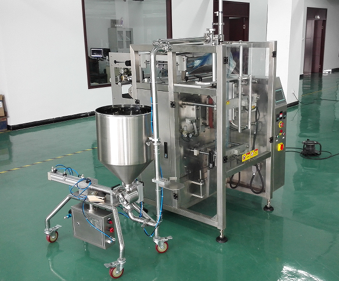 咖喱醬醬料包裝機讓你身臨其境高科技帶來的經濟效應(圖2) 咖喱醬醬料包裝機讓你身臨其境高科技帶來的經濟效應(圖2)